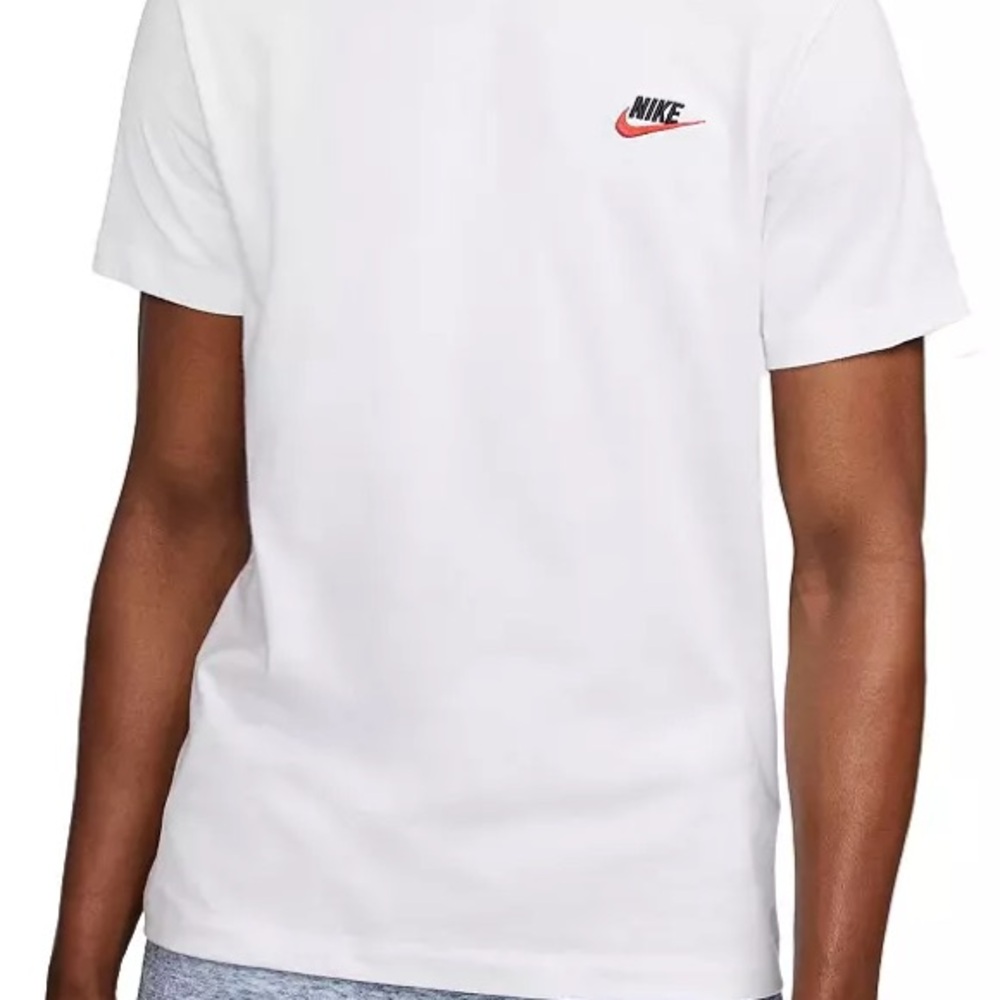 Nike Men’s Sportswear Club White Short Sleeve Tee with Embroidered Logo Size 3XL